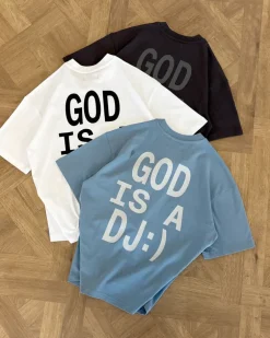 Camiseta God is a DJ Blanca
