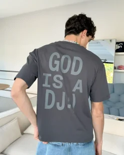 Camiseta God is a DJ Gris Oscuro