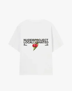 Camiseta Locally Hated Cherry Blanca