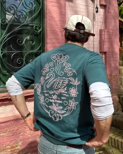 Camiseta Swan Garden Verde
