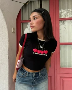 Cherry Top Black
