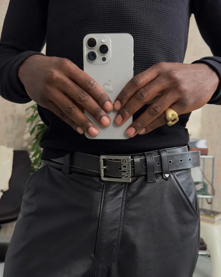 Classic Belt Worn Black