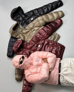 Iconic Puffer Jacket Burgundy