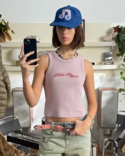 Script Top Pink