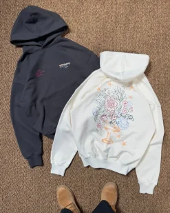 Sudadera Cups Blanco Crema
