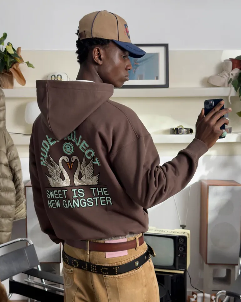 Sudadera Swans Marrón